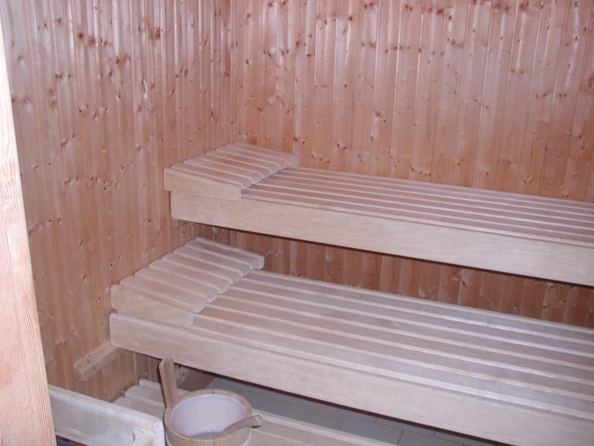 Gemuetliche 1Z Fewo In Schoenwald Mit Balkon, Schwimmbad, Sauna, Fitness Eksteriør bilde